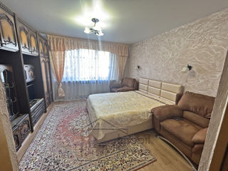 Apartament cu 3 camere, 82 m², Centru, Chișinău