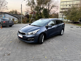 KIA Ceed foto 3