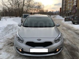 KIA Ceed foto 1