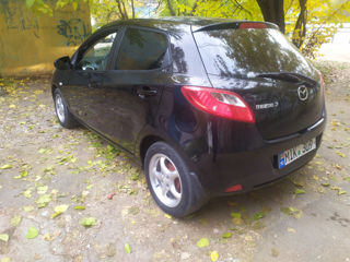 Mazda 2 foto 7