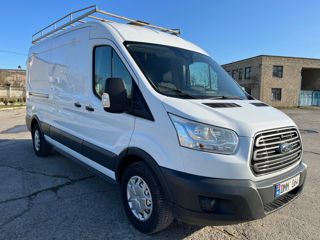 Ford Transit foto 2