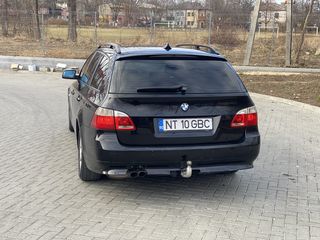 BMW 5 Series foto 4