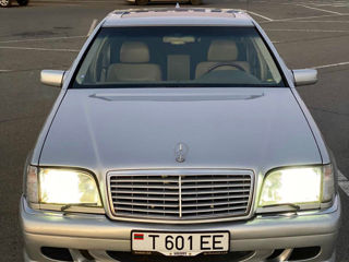 Mercedes S-Class foto 2