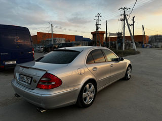 Mercedes E-Class foto 5