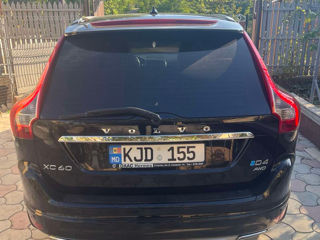 Volvo XC60 foto 5