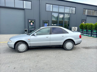 Audi A4 foto 5