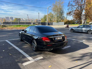 Mercedes E-Class foto 6