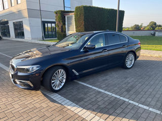 BMW 5 Series foto 2