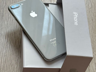 iPhone 8 Plus Silver