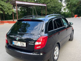 Skoda Fabia foto 2