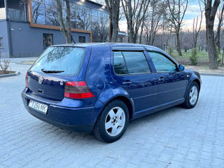 Volkswagen Golf foto 4