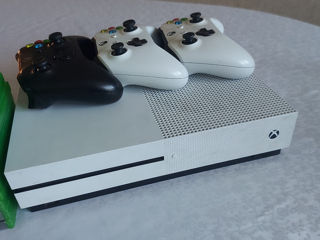 Xbox One  S