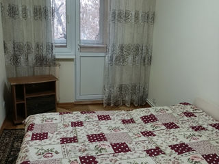 Apartament cu 2 camere, 80 m², Botanica, Chișinău foto 10