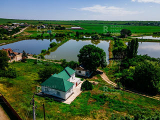 Vânzare, casă, 2 nivele, 190 mp + 2,37 ha, satul Nimoreni, Ialoveni