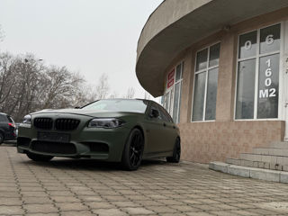 BMW 5 Series foto 5