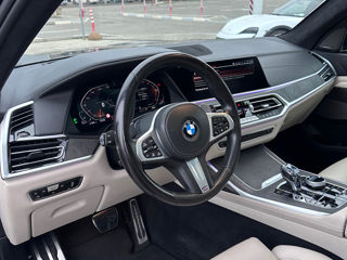 BMW X7 foto 7