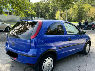 Opel Corsa foto 4