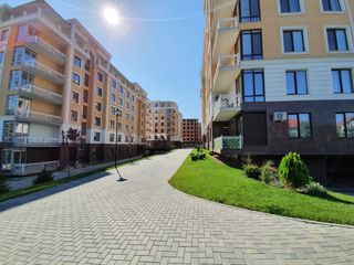 Apartament cu 4 camere, 119 m², Buiucani, Chișinău foto 2