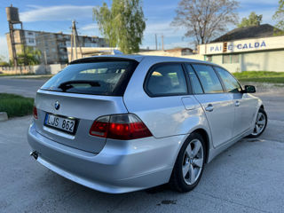 BMW 5 Series foto 1