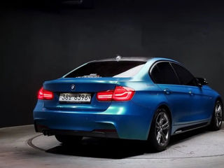 BMW 3 Series foto 2