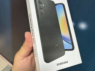 Samsung A34 5G  6/128 Black - New.