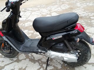 Yamaha MBK foto 2