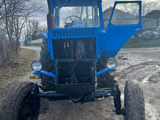 Vând tractor