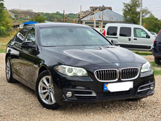 BMW 5 Series foto 2