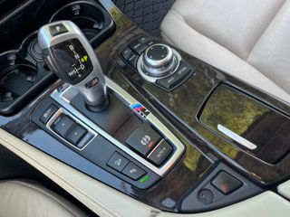 BMW 5 Series foto 15