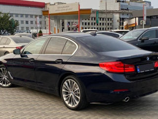 BMW 5 Series foto 9