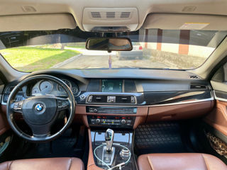 BMW 5 Series foto 7