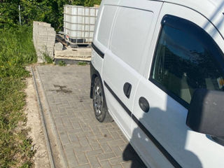 Opel Combo фото 8