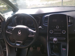 Renault Grand Scenic foto 6