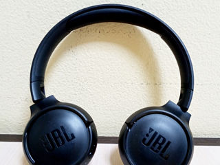 Casti JBL Tune 510BT.Pret 450 lei