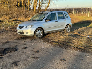 Mazda 2 foto 5