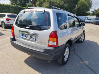 Mazda Tribute foto 3