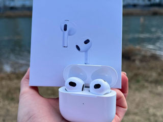 AirPods diferite modele foto 7