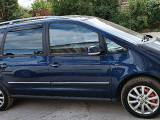 Volkswagen Sharan foto 7