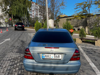 Mercedes E-Class foto 5