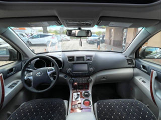 Toyota Highlander foto 4