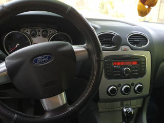 Ford Focus foto 4