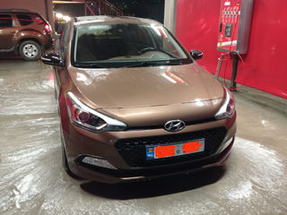 Hyundai i20 foto 3