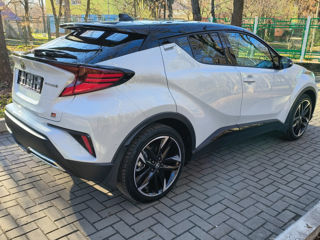 Toyota C-HR foto 4