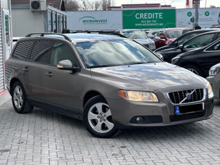 Volvo V70 foto 4