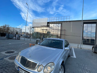 Mercedes E-Class