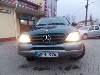 Mercedes ML Class foto 1