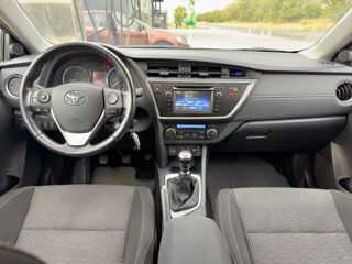 Toyota Auris foto 16