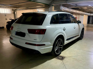 Audi Q7 foto 3