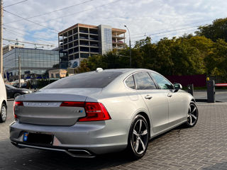 Volvo S90 foto 2