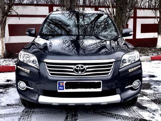 Toyota Rav 4 foto 7